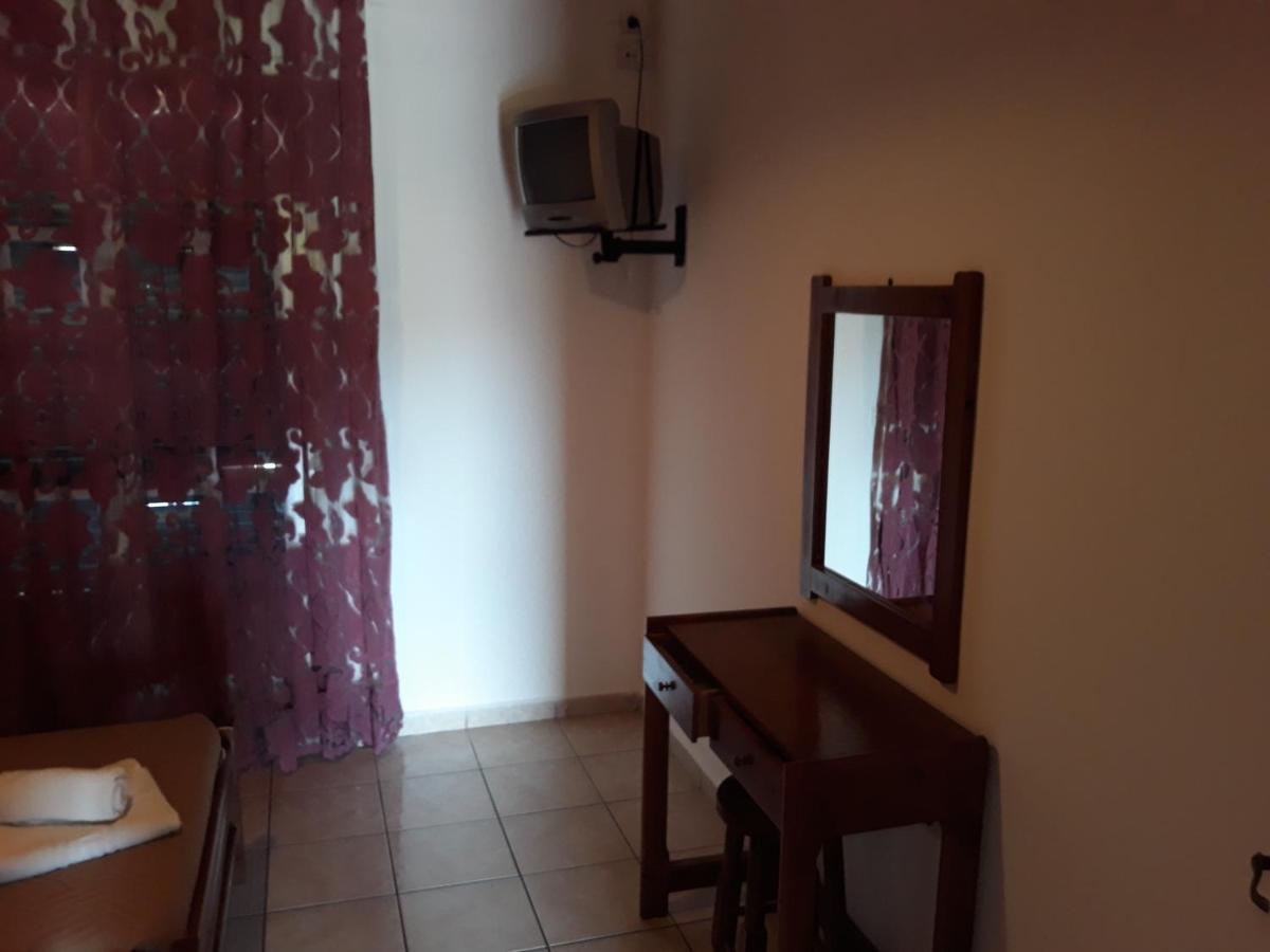 Aggeliki Apartments Sidari  Exterior photo