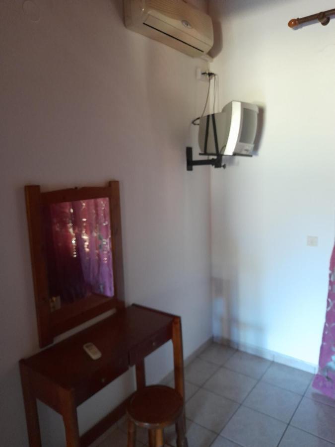 Aggeliki Apartments Sidari  Exterior photo